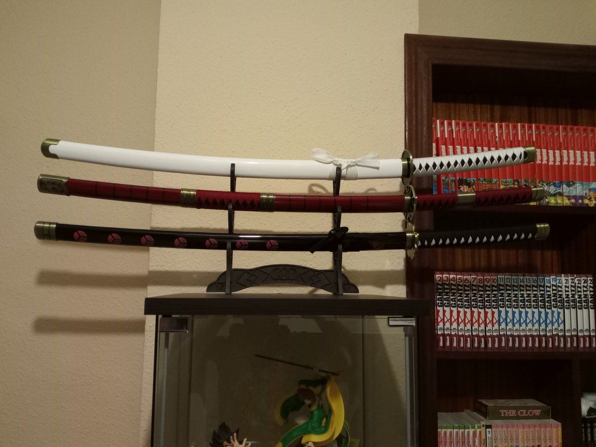 Roronoa Zoro Inspired Sword Display