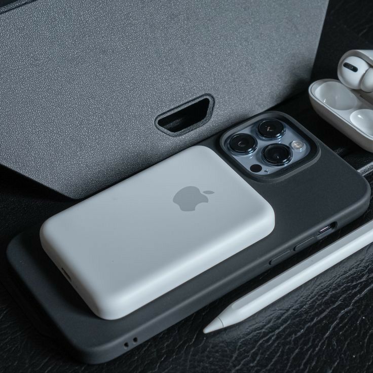 20W Magnetic Wireless Power Bank MagSafe